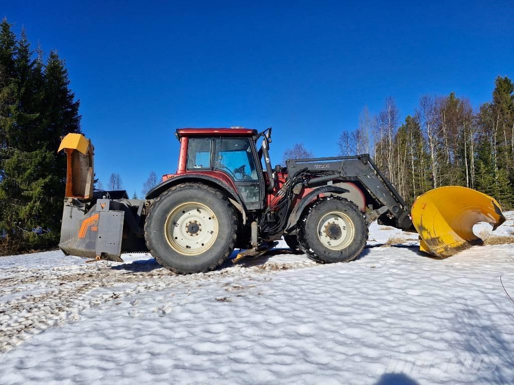 Valtra T 170 Tractoare