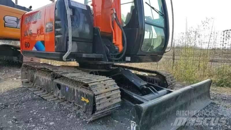 Hitachi ZX 60 Excavatoare pe șenile
