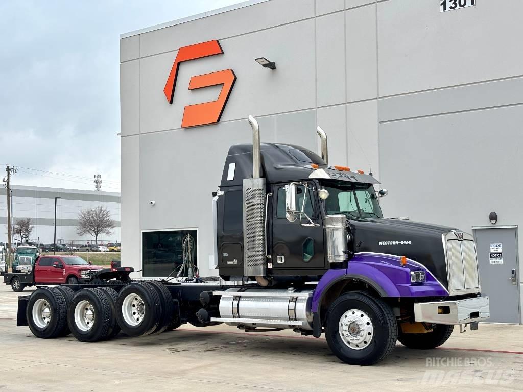 Western Star 4900 Autotractoare