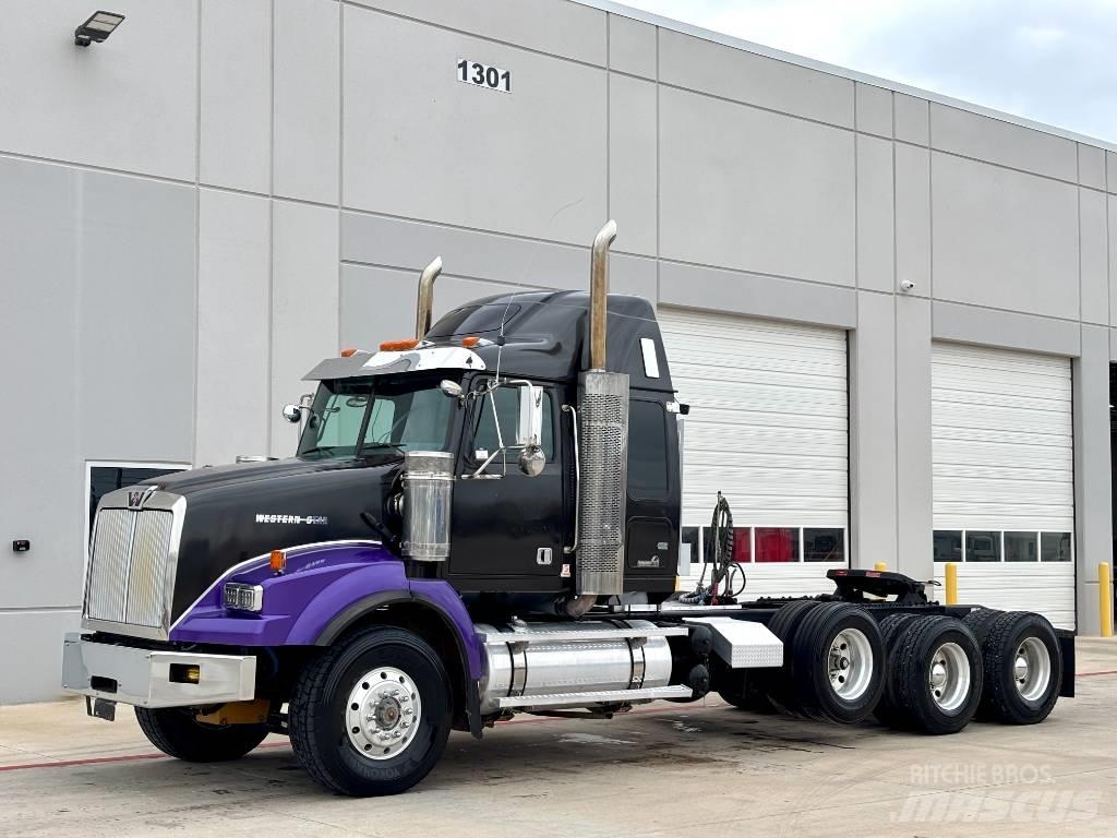 Western Star 4900 Autotractoare