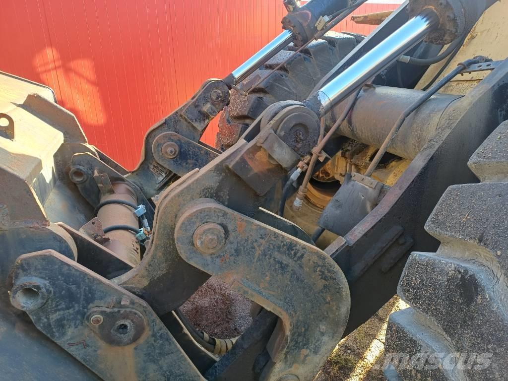 Volvo BM 4600 Incarcator pe pneuri