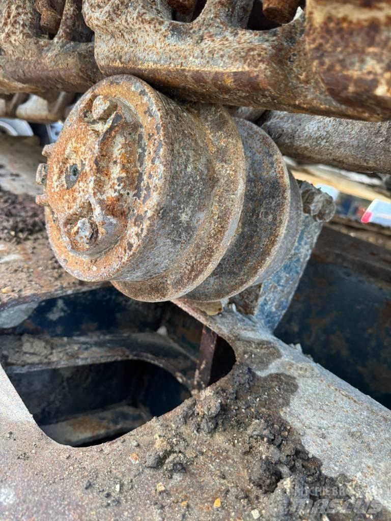 Hyundai R330 Excavatoare pe șenile
