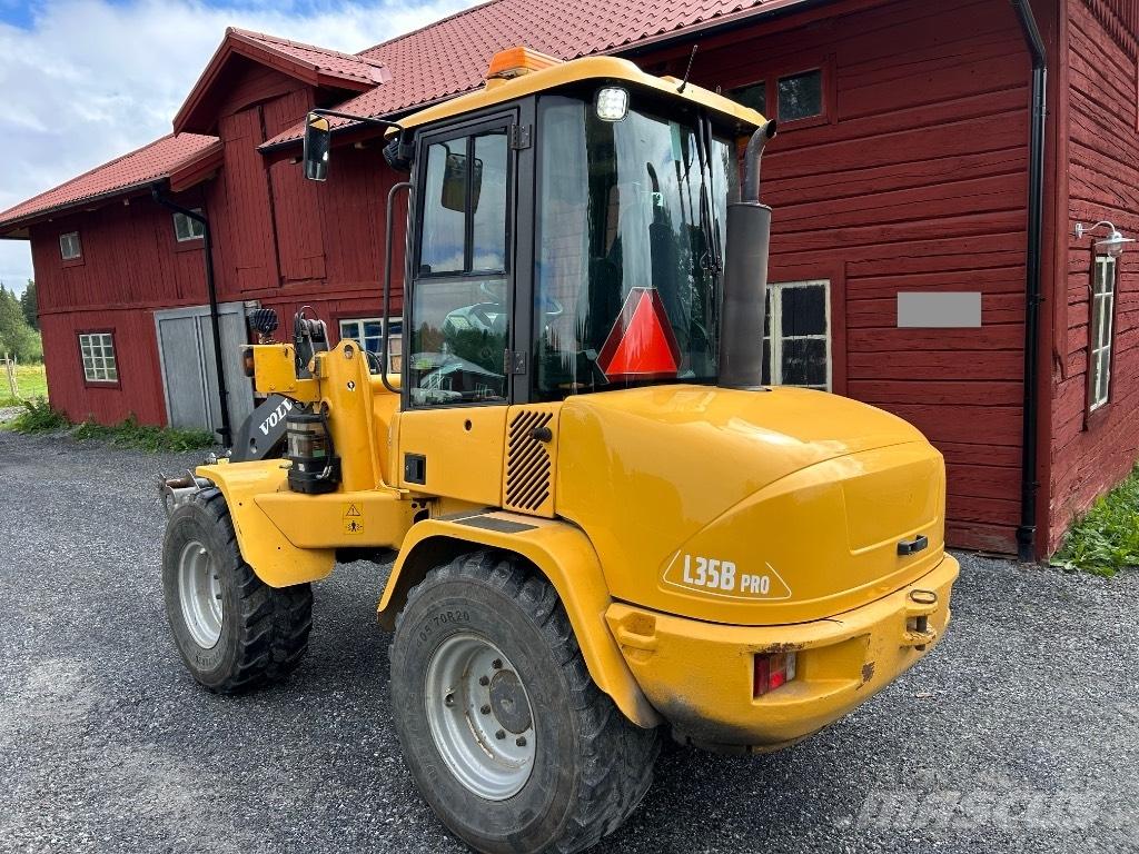Volvo L 35 B Incarcator pe pneuri