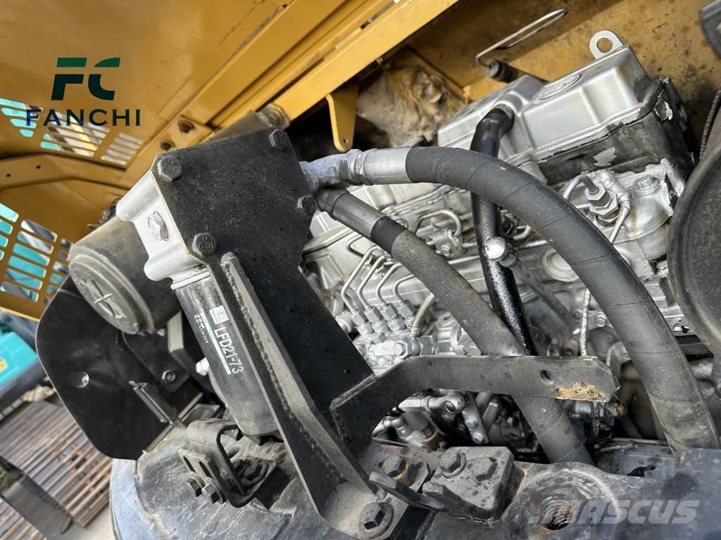 CAT 308 C Excavatoare pe șenile
