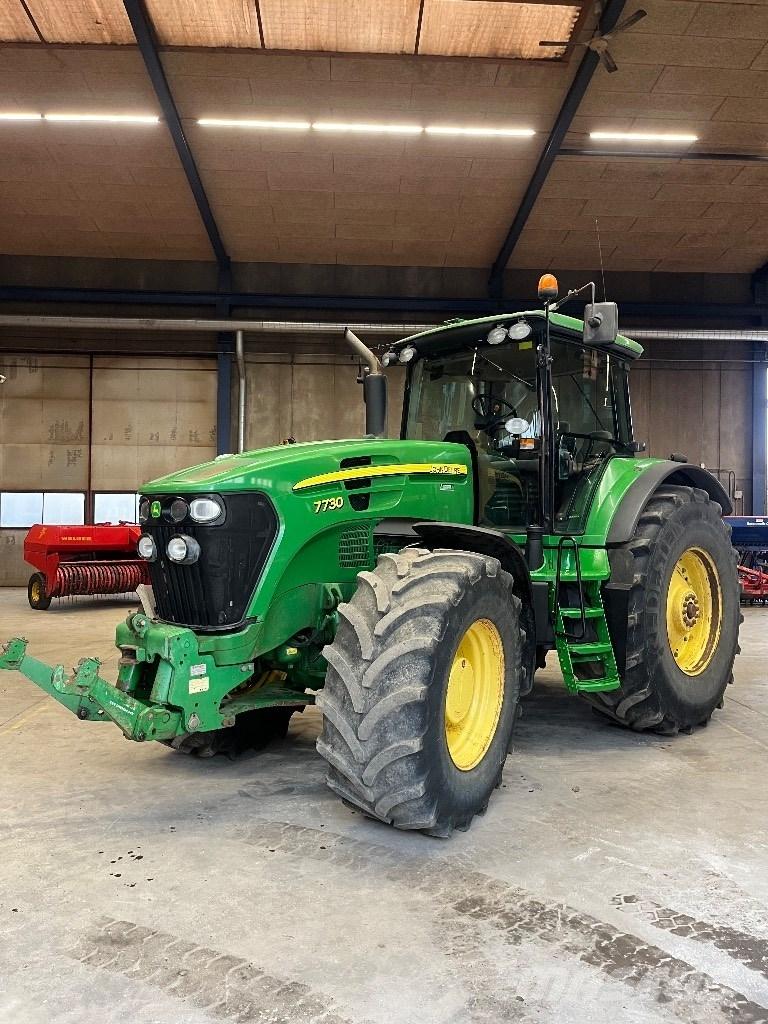 John Deere 7730 AQ Tractoare