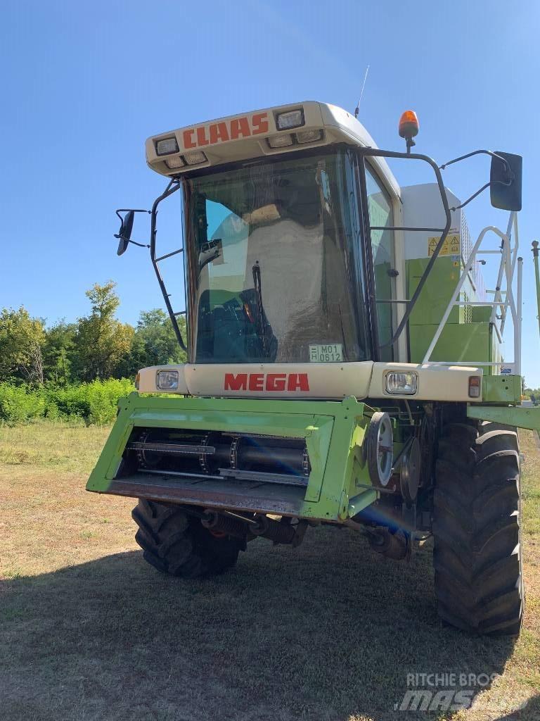 Claas mega II 208 Combine de secerat