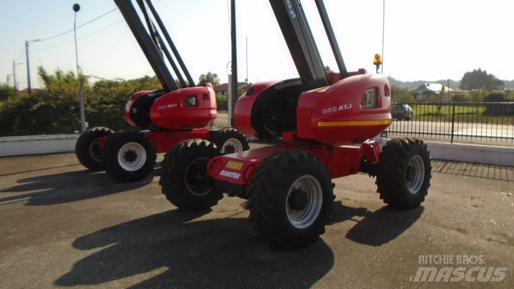 Manitou 200 ATJ Nacele cu brat articulat