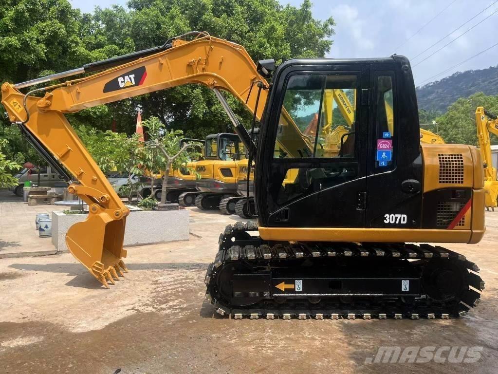 CAT 307 D Excavatoare pe șenile

