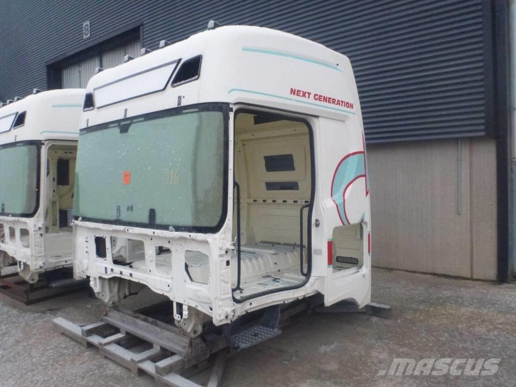 Scania R 650 Cabine si interior