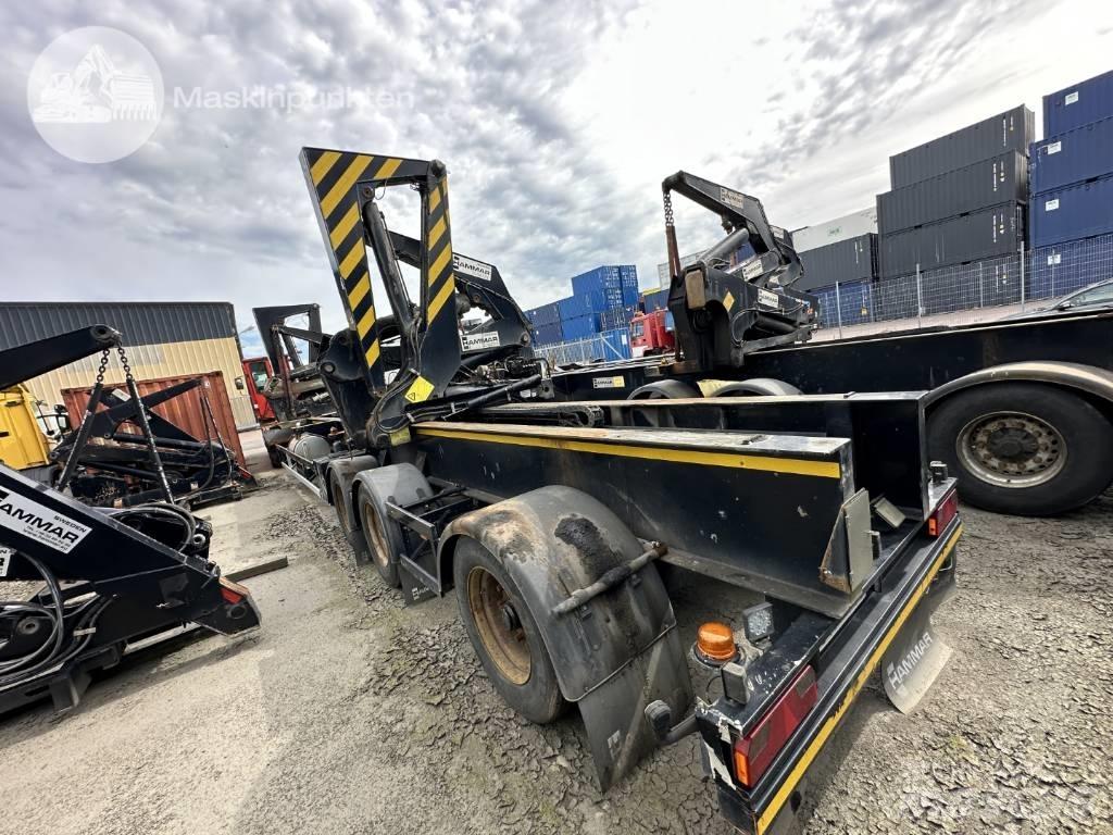 Hammar 155 S Camion cu semi-remorca cu incarcator