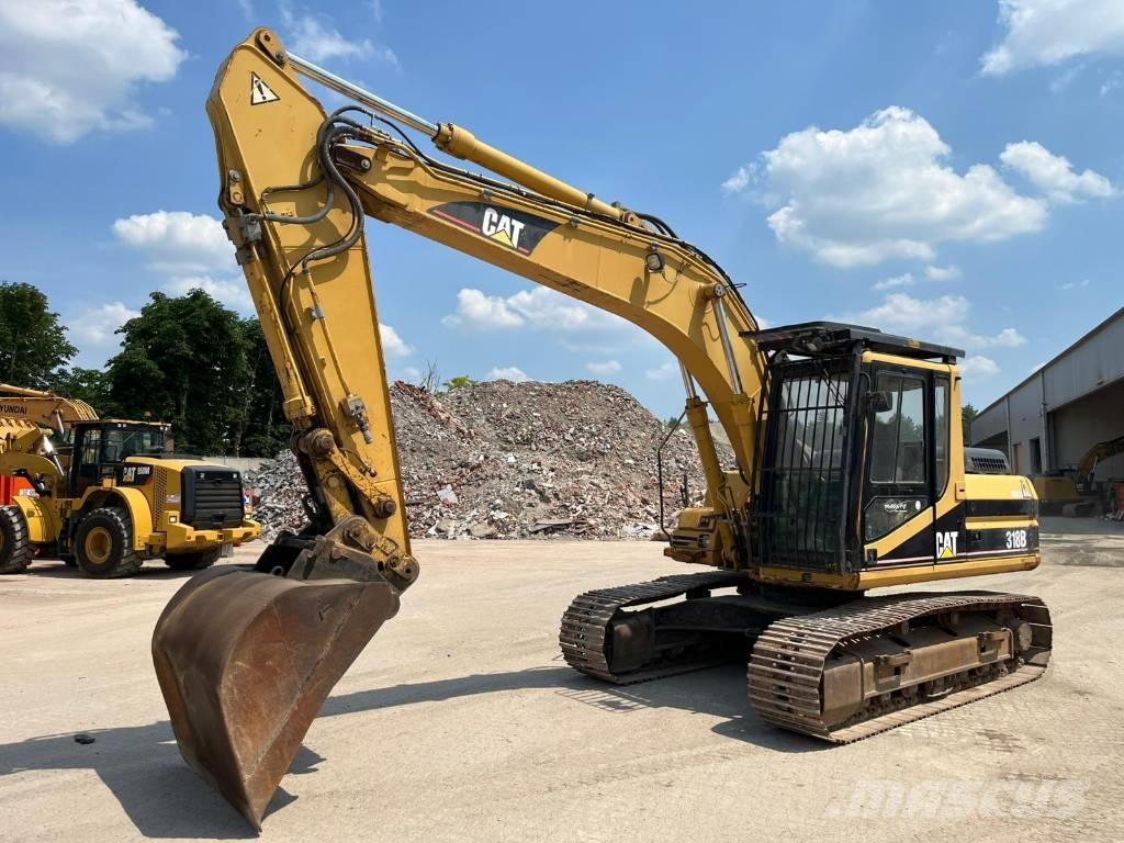 CAT 318 B L Excavatoare pe șenile
