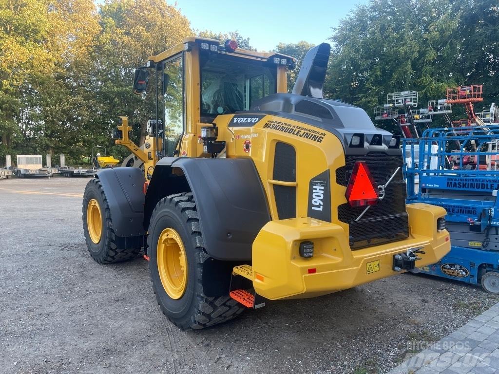 Volvo L 90 H Incarcator pe pneuri