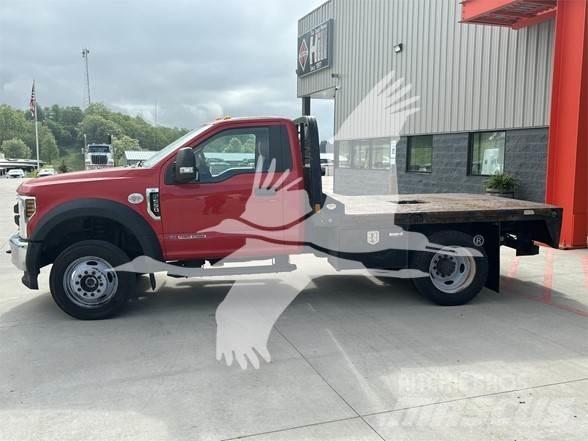 Ford F550 SD Camioane platforma/prelata