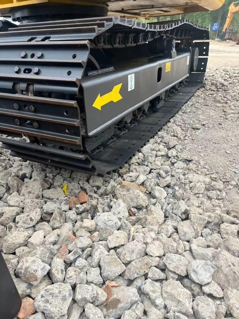 Komatsu PC70-8 Excavatoare 7t - 12t