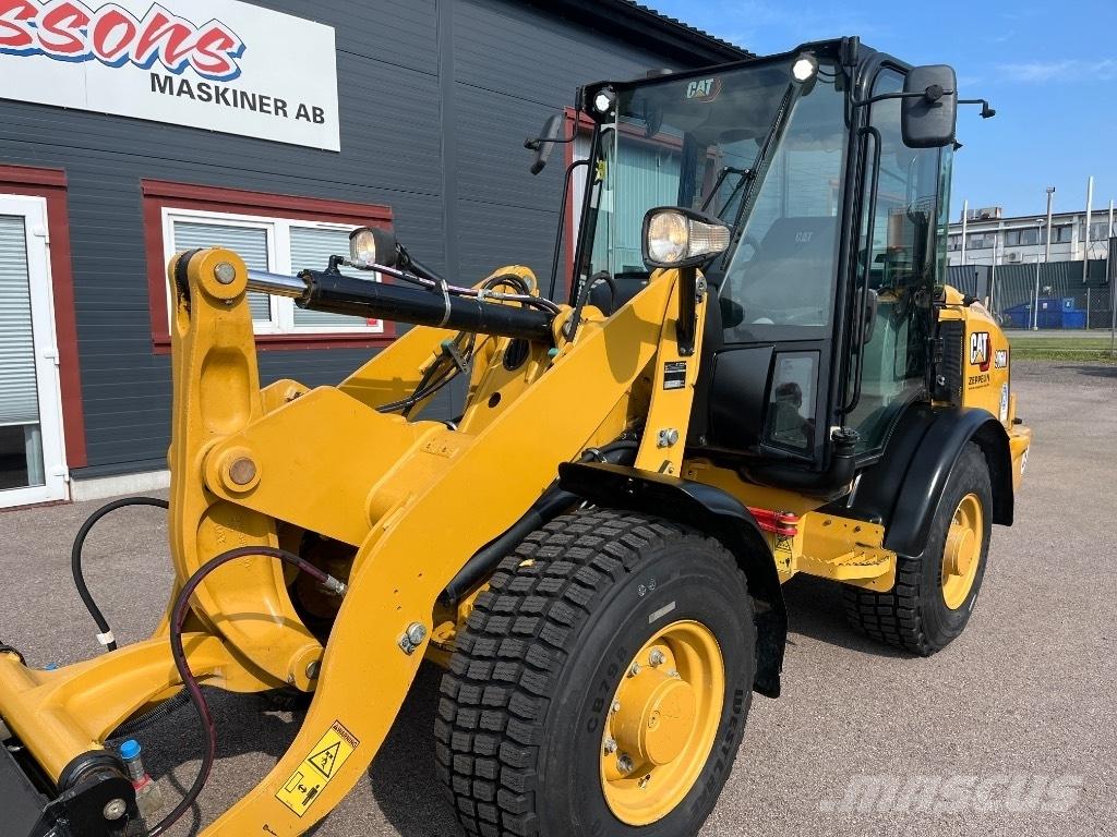 CAT 906M-20  35km/h Incarcator pe pneuri