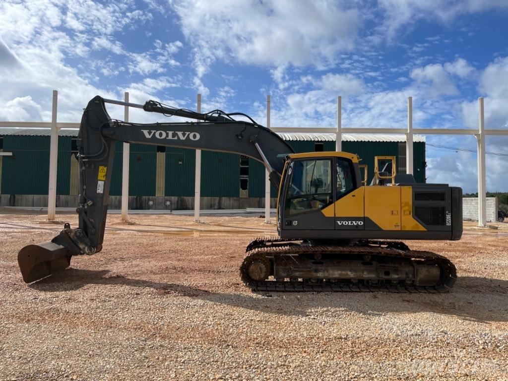Volvo EC 220 E Excavatoare pe șenile
