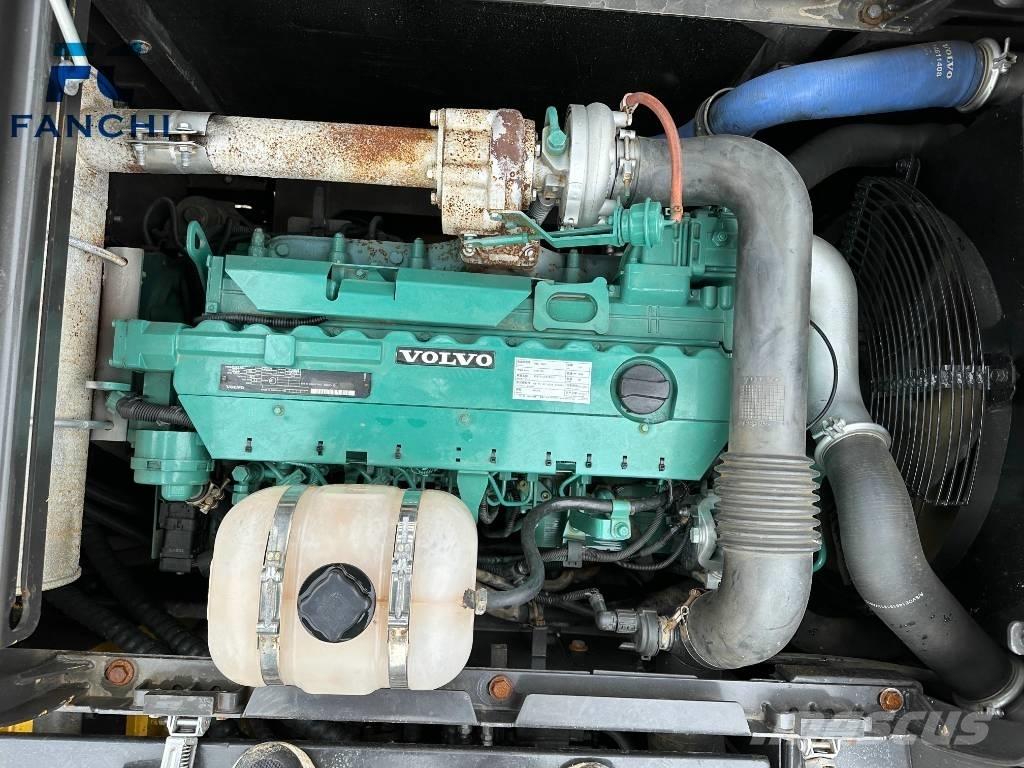 Volvo 210 Excavatoare pe șenile
