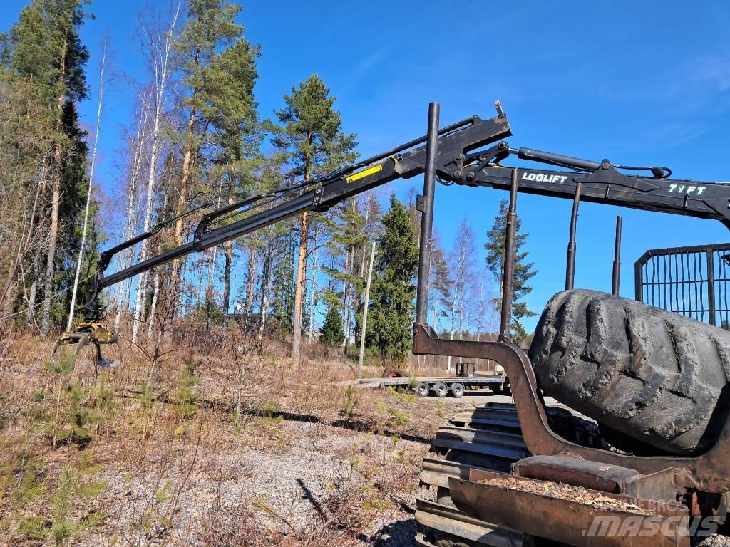 Valmet 840 Transportoare