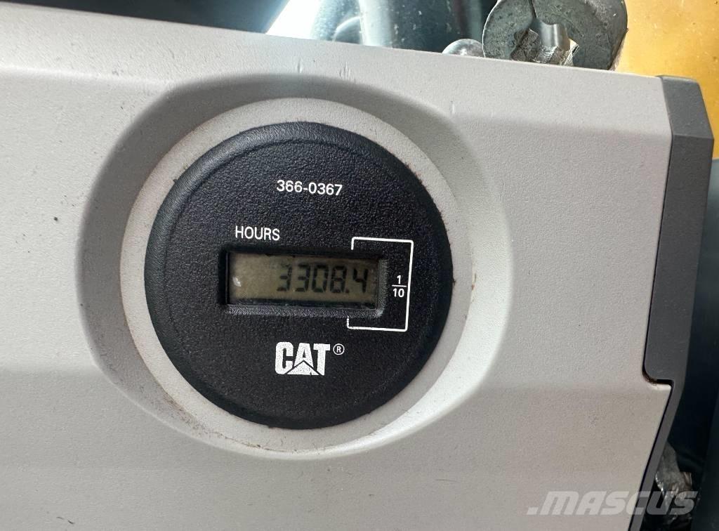 CAT 313 F L Excavatoare pe șenile
