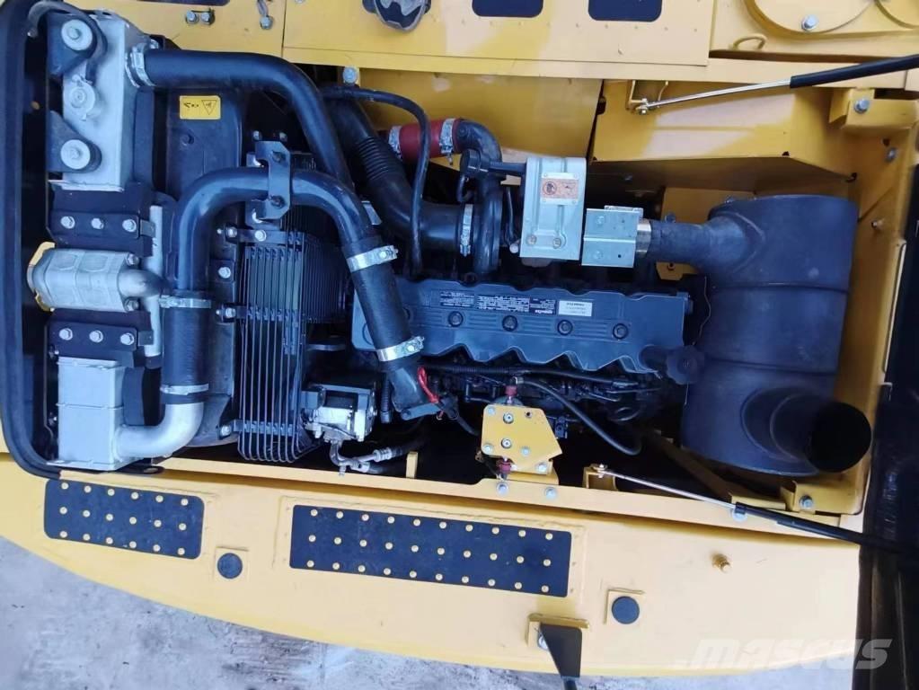 Komatsu PC 210 LC-8 Excavatoare pe șenile
