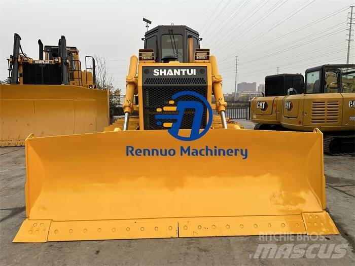 Shantui SD 16 Buldozere pe senile