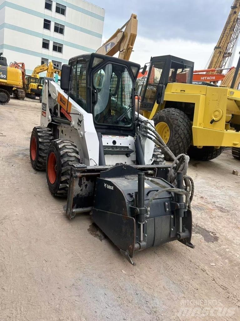Bobcat S 220 Mini incarcator