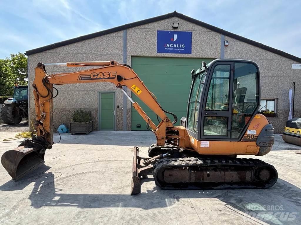 CASE 50 Mini excavatoare < 7t