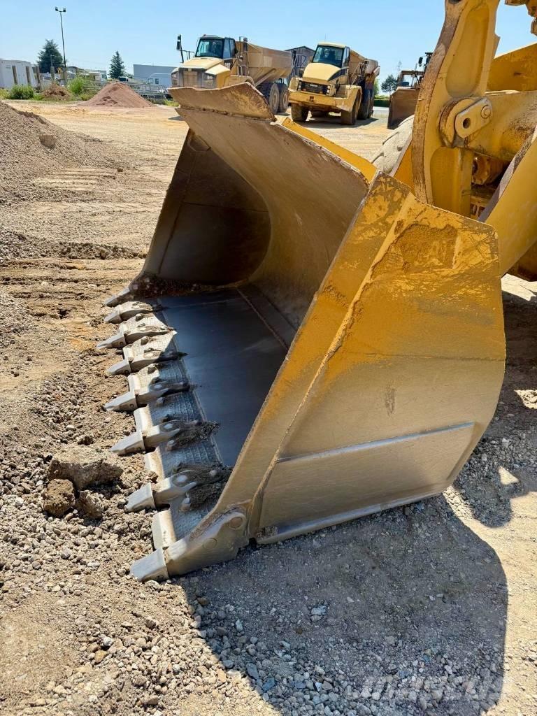 CAT 966 G Incarcator pe pneuri