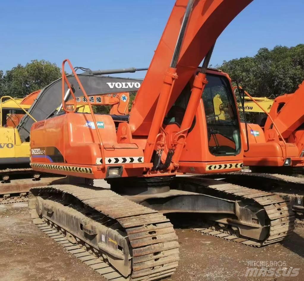 Doosan DH 220 Excavatoare pe șenile
