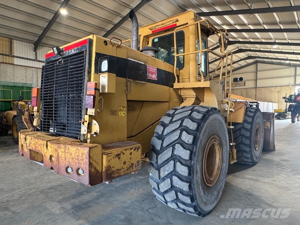 CAT 966 F Incarcator pe pneuri