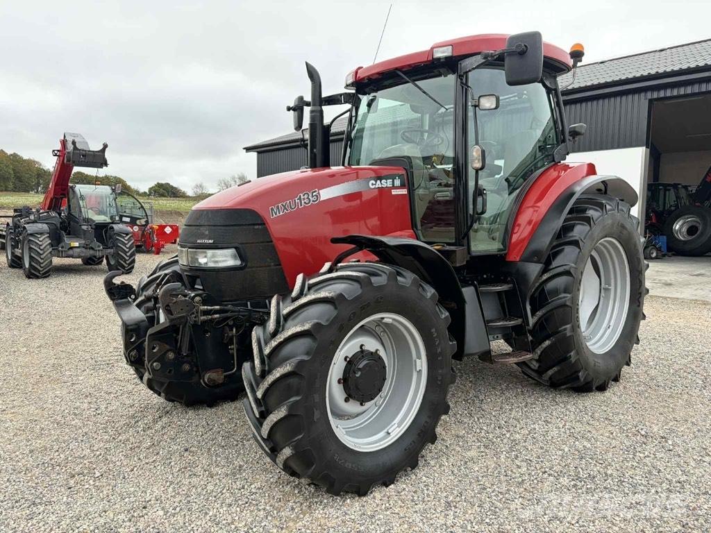 Case IH MXU 135 Tractoare