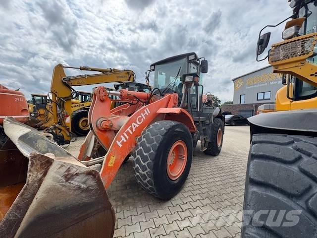 Hitachi ZW 180 Incarcator pe pneuri