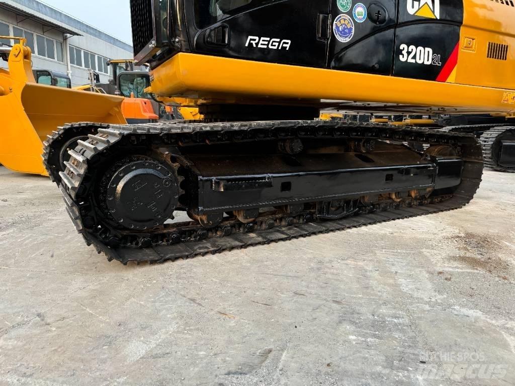 CAT 320D2 Excavatoare 7t - 12t