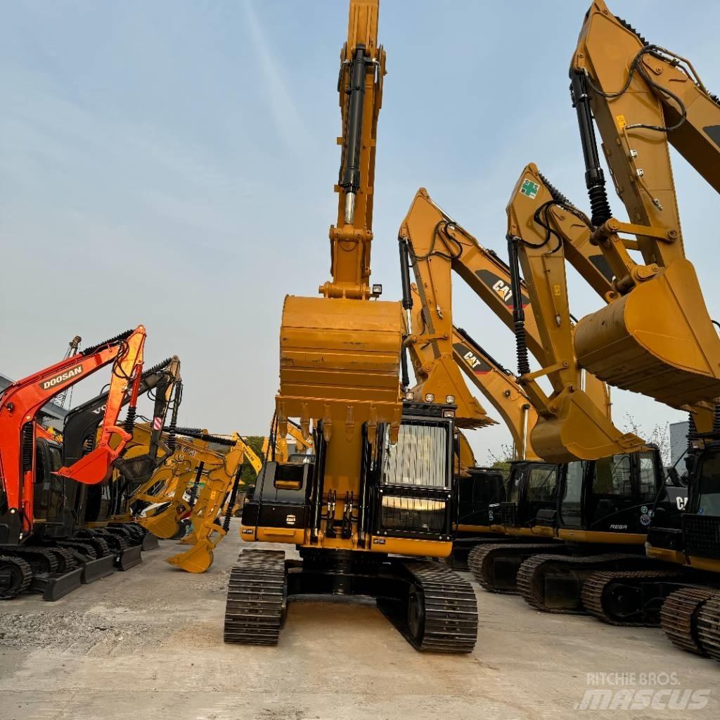 CAT 320D2 Excavatoare 7t - 12t