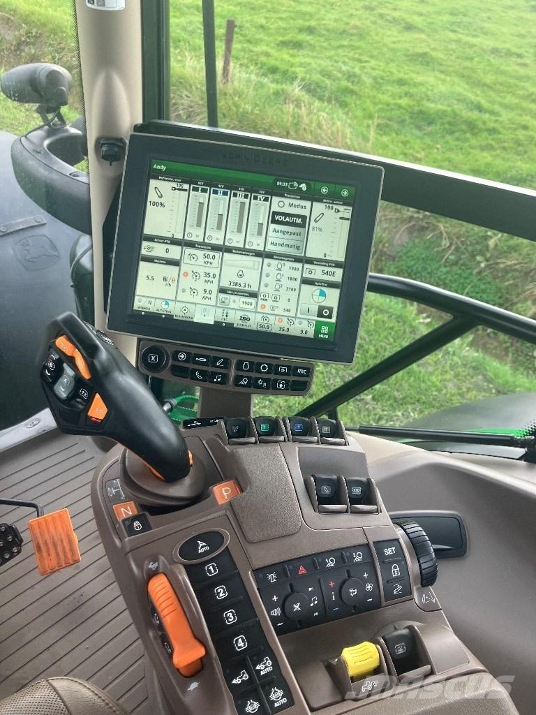 John Deere 6155 R Tractoare