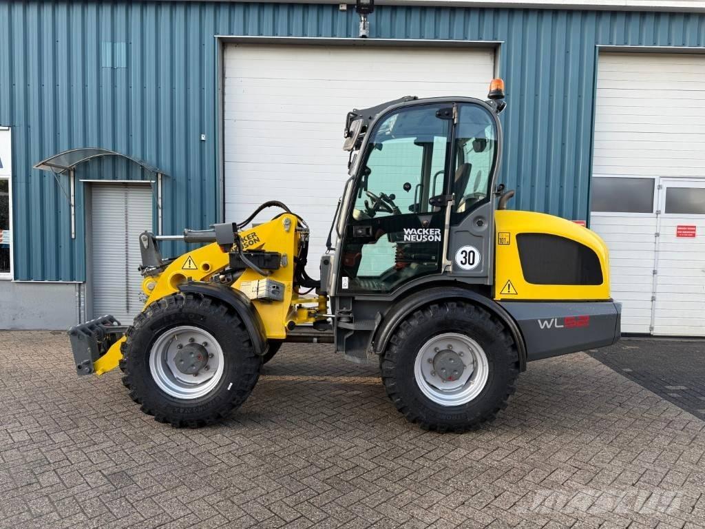 Wacker WL52 Incarcator pe pneuri