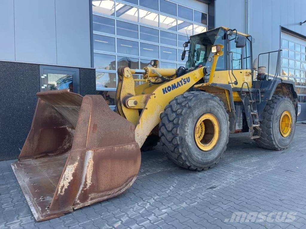 Komatsu WA480-6 Incarcator pe pneuri