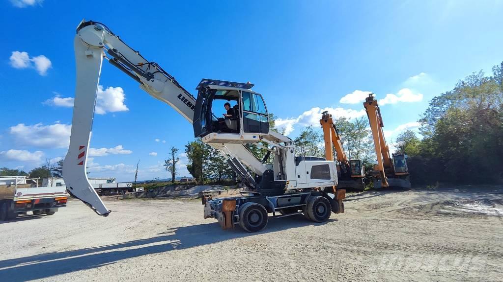 Liebherr LH 30 M Paleta de manipulare