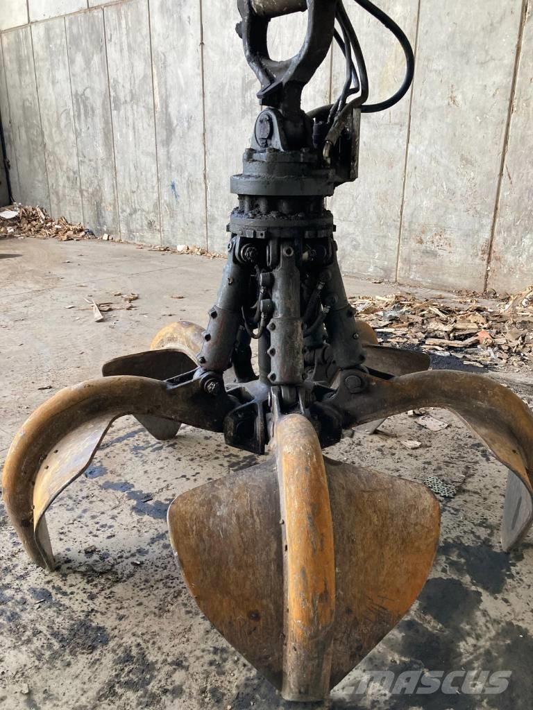 Liebherr LH 30 M Paleta de manipulare