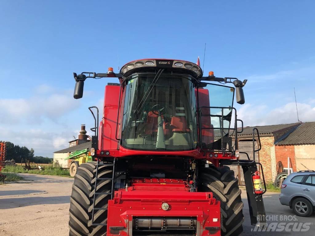 CASE AF7150 Combine de secerat