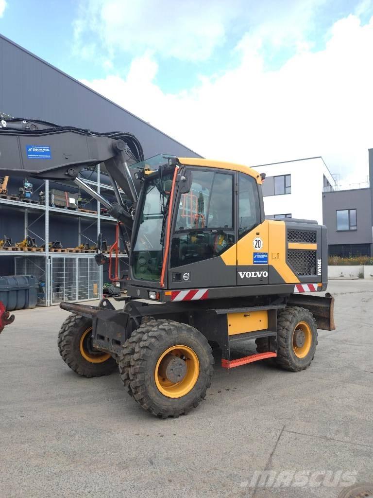 Volvo EW 160 E Excavatoare cu roti