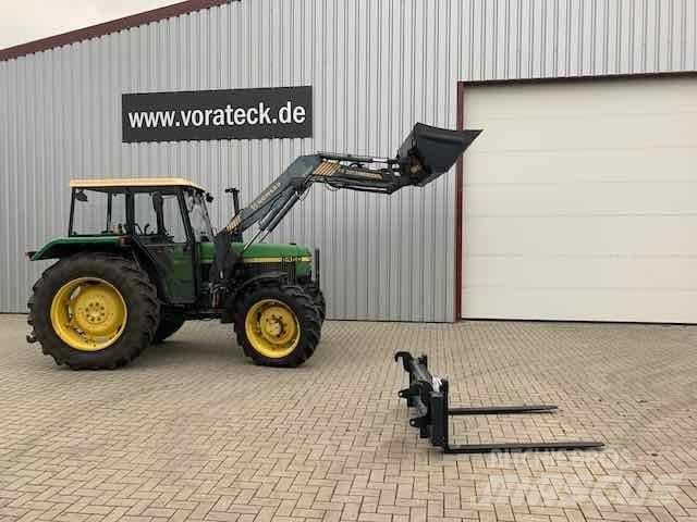 John Deere 2450 Tractoare