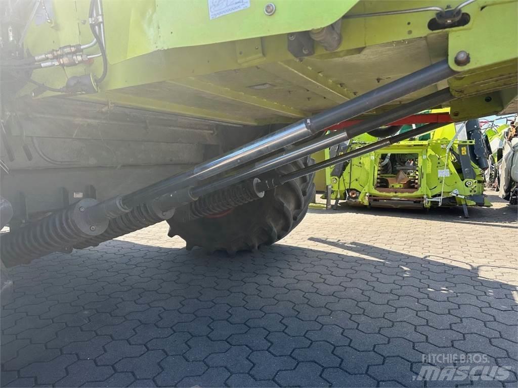 CLAAS Lexion 540 Combine de secerat