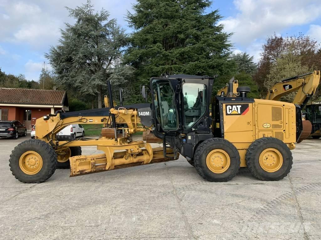 CAT 140 M 3 Gredere