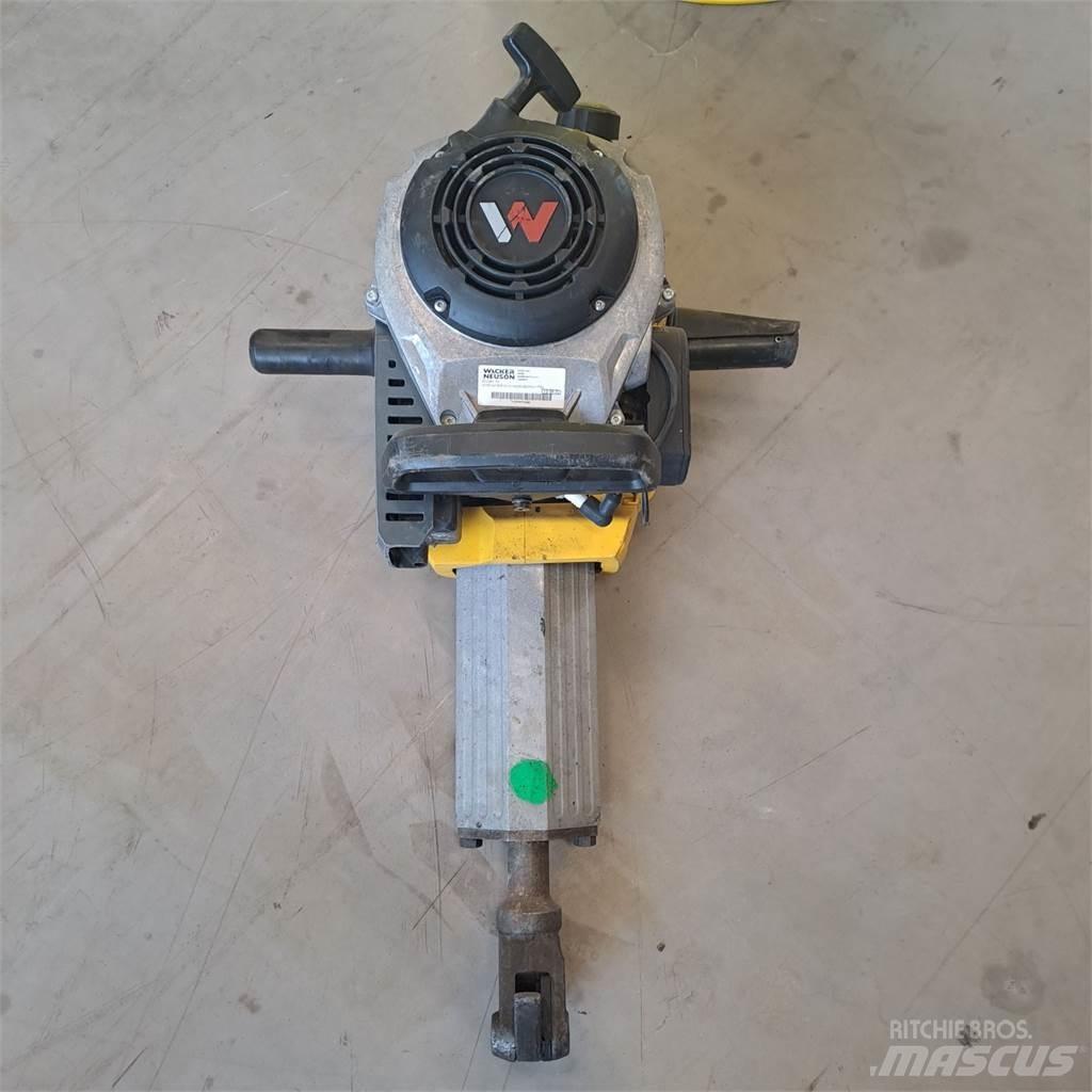 Wacker Neuson BH55 Compactor