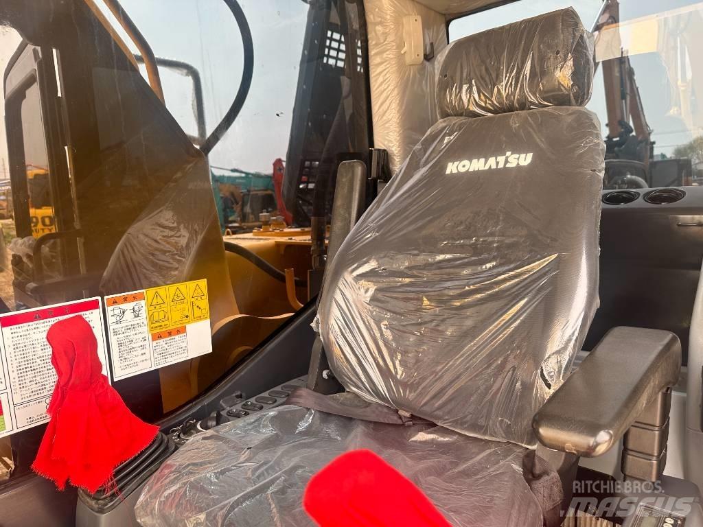 Komatsu PC 240 Excavatoare pe șenile
