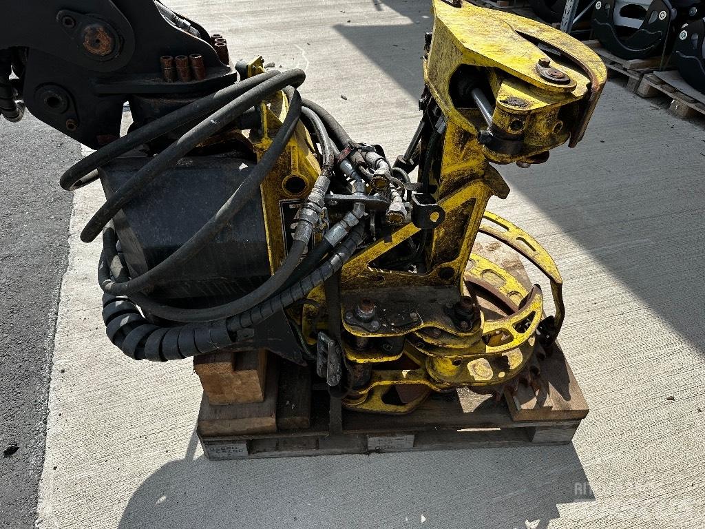 John Deere 730 Capete pentru culegatoare