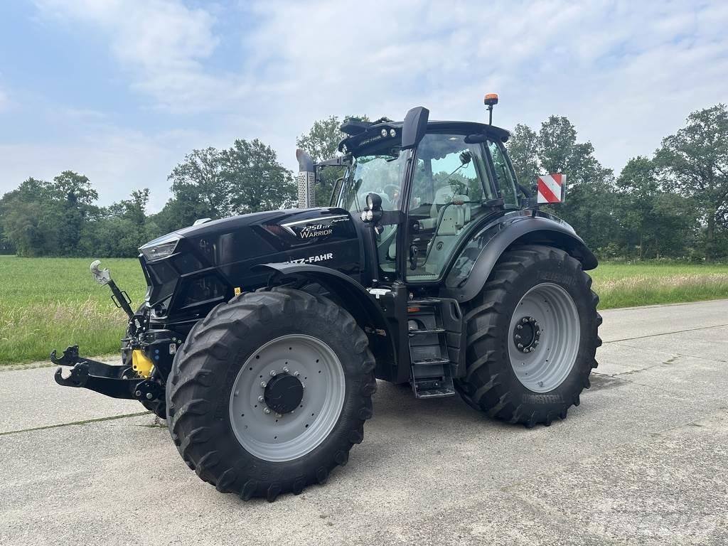 Deutz-Fahr 7250TTV Tractoare