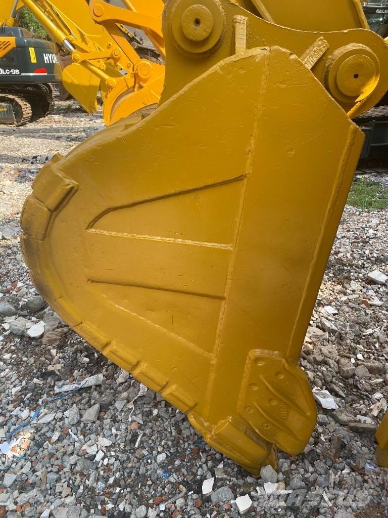 CAT 320 C L Excavatoare pe șenile
