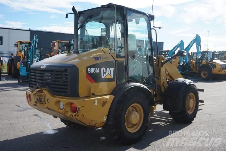 CAT 906M *Uthyres* Incarcator pe pneuri